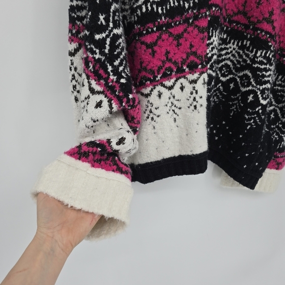 Pilcro V-Neck Fuzzy Printed Popover Sweater soft cozy Size 3X - Picture 6 of 10